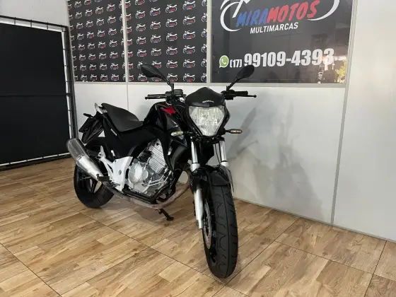 HONDA CB 300R 