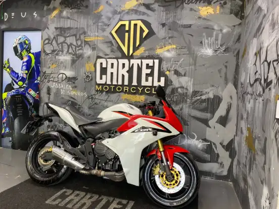 HONDA-CBR 600F HONDA-CBR 600F-2012