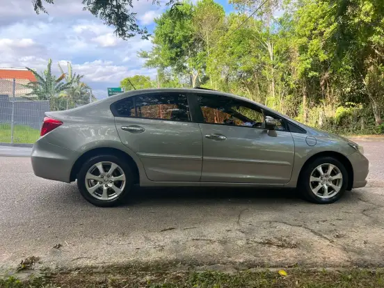 HONDA-CIVIC-2012
