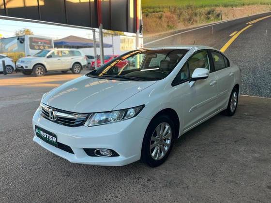 HONDA CIVIC 1.8 LXS 16V FLEX 4P AUTOMÁTICO