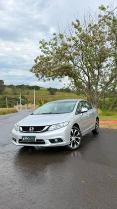 HONDA CIVIC 2.0 LXR 16V FLEX 4P AUTOMÁTICO