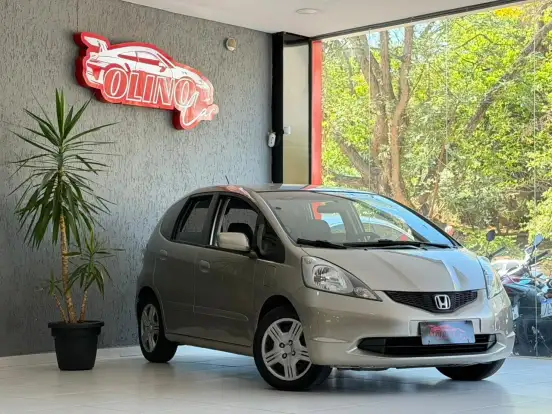 HONDA-FIT-2011