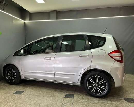 HONDA-FIT-1.4 LX 16V FLEX 4P AUTOMÁTICO HONDA-FIT-2013