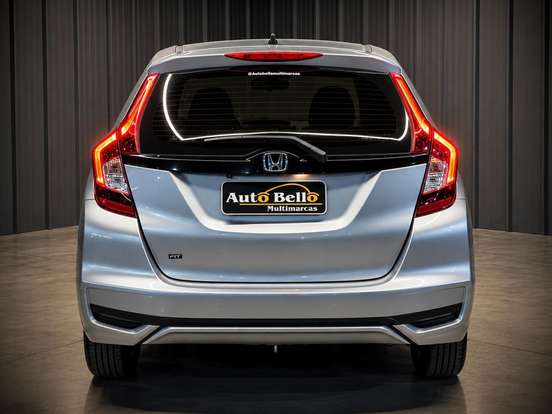 HONDA-FIT-2017