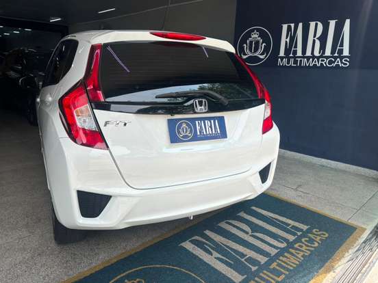 HONDA-FIT-2015