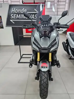 HONDA-X-ADV-2022