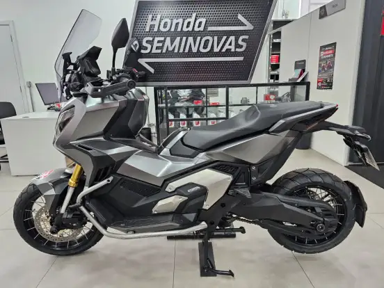 HONDA-X-ADV-2022