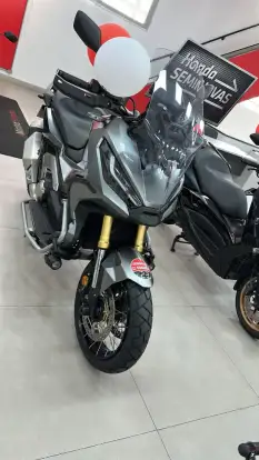 HONDA-X-ADV-2022