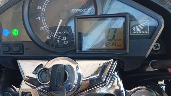 HONDA-CB 300R-2011
