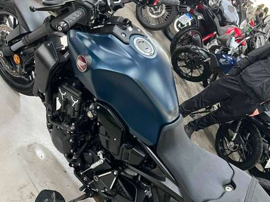 HONDA-CB 1000R BLACK EDITION ABS HONDA-CB 1000R BLACK EDITION ABS-2024