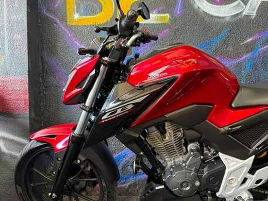 HONDA-CB 300F TWISTER ABS HONDA-CB 300F TWISTER ABS-2025
