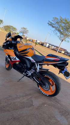 HONDA-CBR 1000RR REPSOL-2007