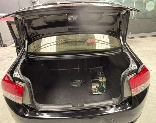 HONDA-CITY-2010
