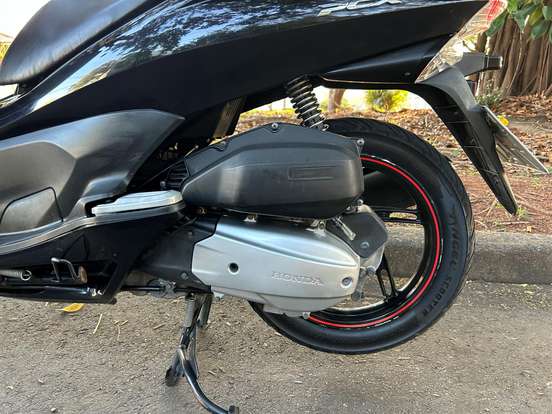 HONDA-PCX-2015