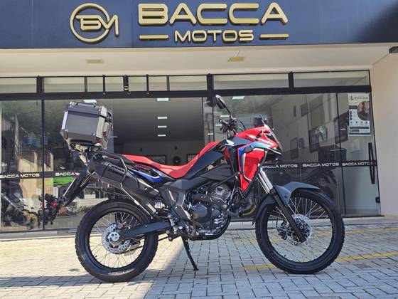 HONDA XRE 300 SAHARA RALLY 