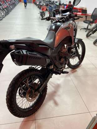 HONDA-XRE 300 SAHARA-2024