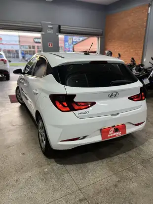 HYUNDAI-HB20-2020