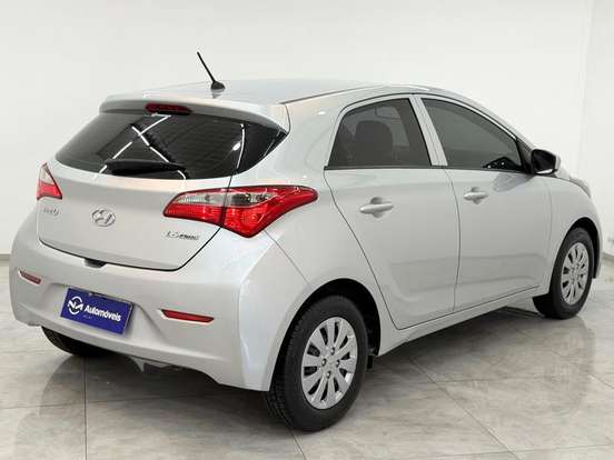 HYUNDAI-HB20-2012