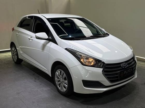 HYUNDAI HB20 1.6 COMFORT PLUS 16V FLEX 4P MANUAL