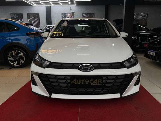 HYUNDAI-HB20S-2024