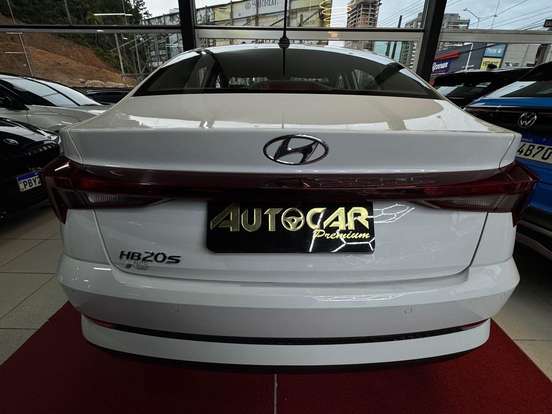 HYUNDAI-HB20S-2024