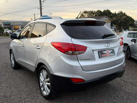 HYUNDAI-IX35-2.0 MPI 4X2 16V GASOLINA 4P MANUAL HYUNDAI-IX35-2010