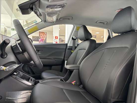 HYUNDAI-KONA-2025