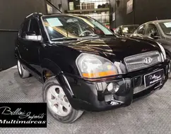 HYUNDAI TUCSON 2.0 MPFI GLS 16V 143CV 2WD GASOLINA 4P AUTOMÁTICO HYUNDAI TUCSON 2.0 MPFI GLS 16V 143CV 2WD GASOLINA 4P AUTOMÁTICO