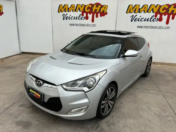 HYUNDAI VELOSTER 1.6 16V GASOLINA 3P AUTOMÁTICO HYUNDAI VELOSTER 1.6 16V GASOLINA 3P AUTOMÁTICO