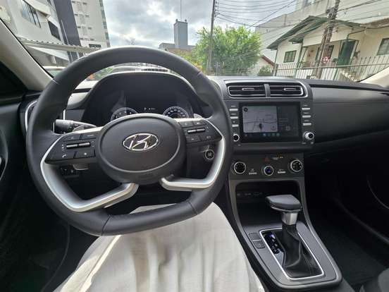 HYUNDAI-CRETA-2024