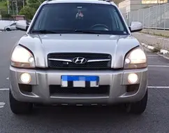 HYUNDAI TUCSON 2.7 MPFI GLS 24V 180CV 4WD GASOLINA 4P AUTOMÁTICO HYUNDAI TUCSON 2.7 MPFI GLS 24V 180CV 4WD GASOLINA 4P AUTOMÁTICO