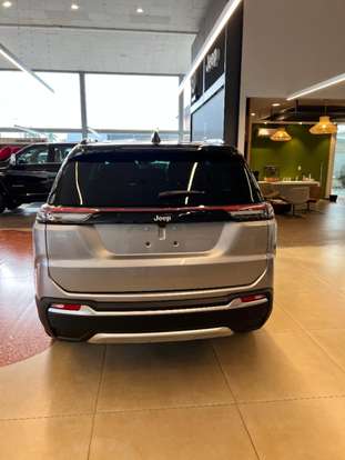 JEEP-COMMANDER-2026