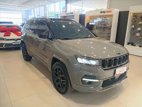 JEEP-COMMANDER-2024