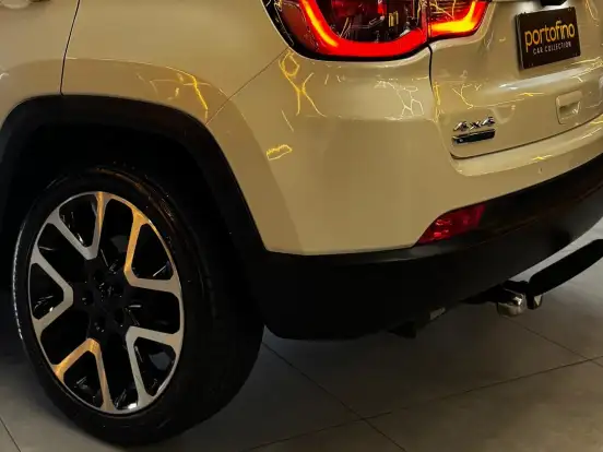 JEEP-COMPASS-2.0 16V DIESEL LIMITED 4X4 AUTOMÁTICO JEEP-COMPASS-2019