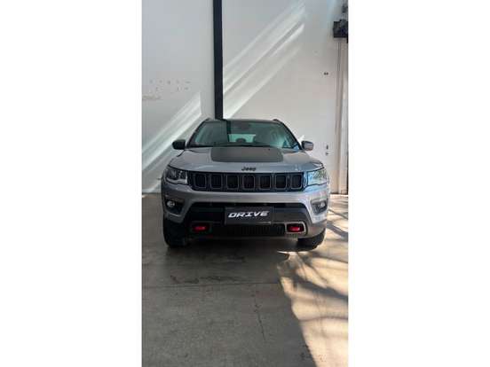 JEEP-COMPASS-2020