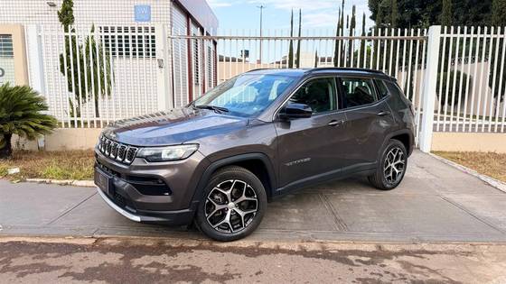 JEEP COMPASS 1.3 T270 TURBO FLEX LONGITUDE AT6