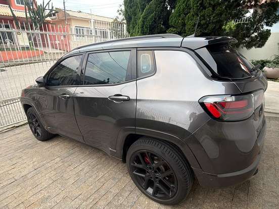 JEEP-COMPASS-2.0 HURRICANE 4 TURBO GASOLINA BLACKHAWK AT9 JEEP-COMPASS-2025