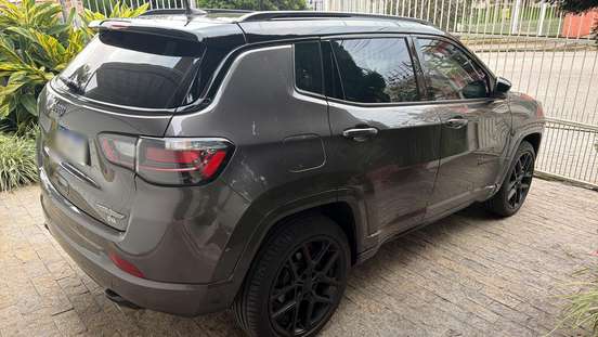 JEEP-COMPASS-2025