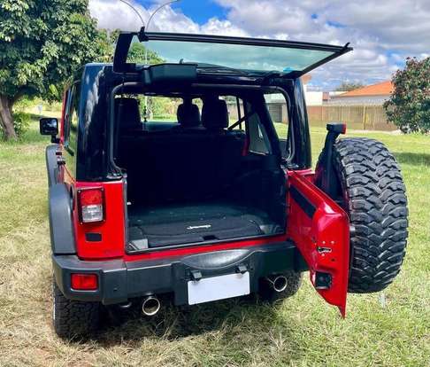 JEEP-WRANGLER-2017