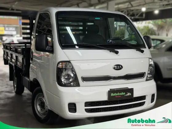 KIA BONGO 2.5 K788 4X2 CS TURBO DIESEL 2P MANUAL