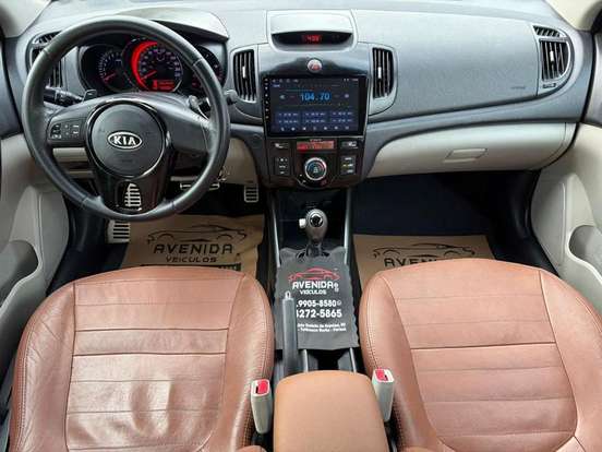 KIA-CERATO-2012