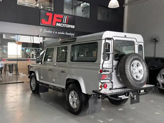 LAND ROVER-DEFENDER-2005