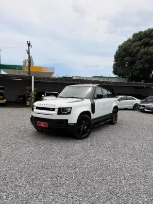 LAND ROVER DEFENDER 3.0 D300 TURBO DIESEL MHEV 110 X-DYNAMIC HSE AWD AUTOMÁTICO