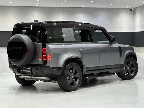 LAND ROVER-DEFENDER-2023