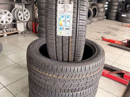 LAND ROVER-RANGE ROVER VELAR-2.0 P300 GASOLINA R-DYNAMIC SE AUTOMÁTICO LAND ROVER-RANGE ROVER VELAR-2020