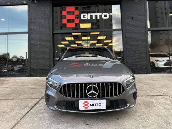 MERCEDES-BENZ-A 250-2019