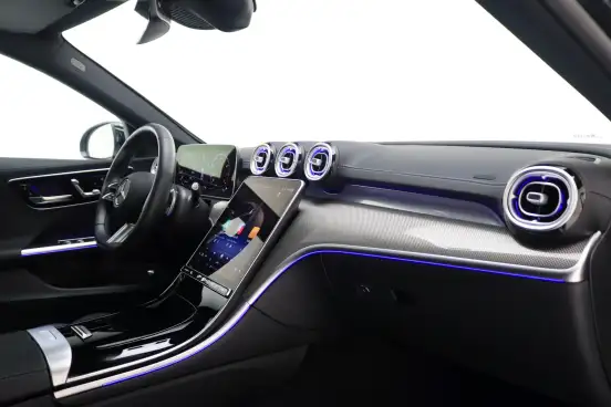 MERCEDES-BENZ-C 200-2025