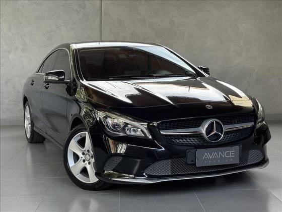 MERCEDES-BENZ CLA 180 1.6 CGI GASOLINA 7G-DCT