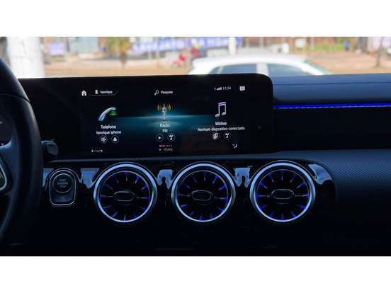 MERCEDES-BENZ-CLA 250-2.0 CGI GASOLINA 7G-DCT MERCEDES-BENZ-CLA 250-2022
