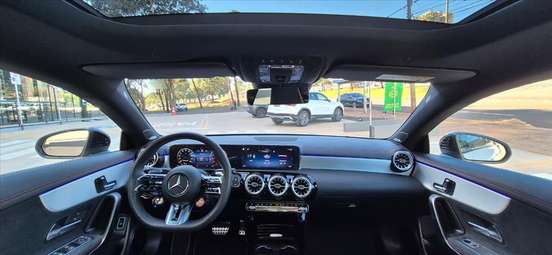 MERCEDES-BENZ-CLA 35 AMG-2024